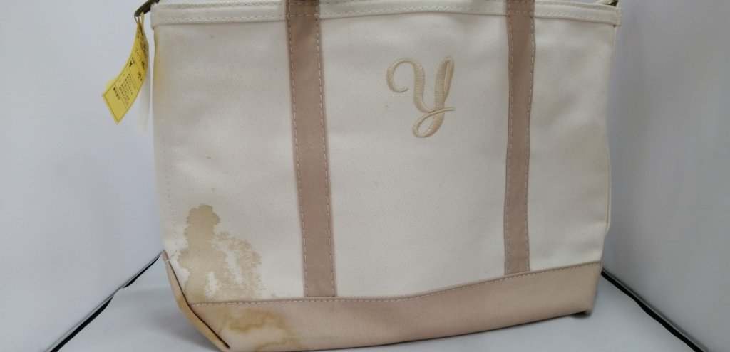 紅茶をこぼしてしまったトートバック