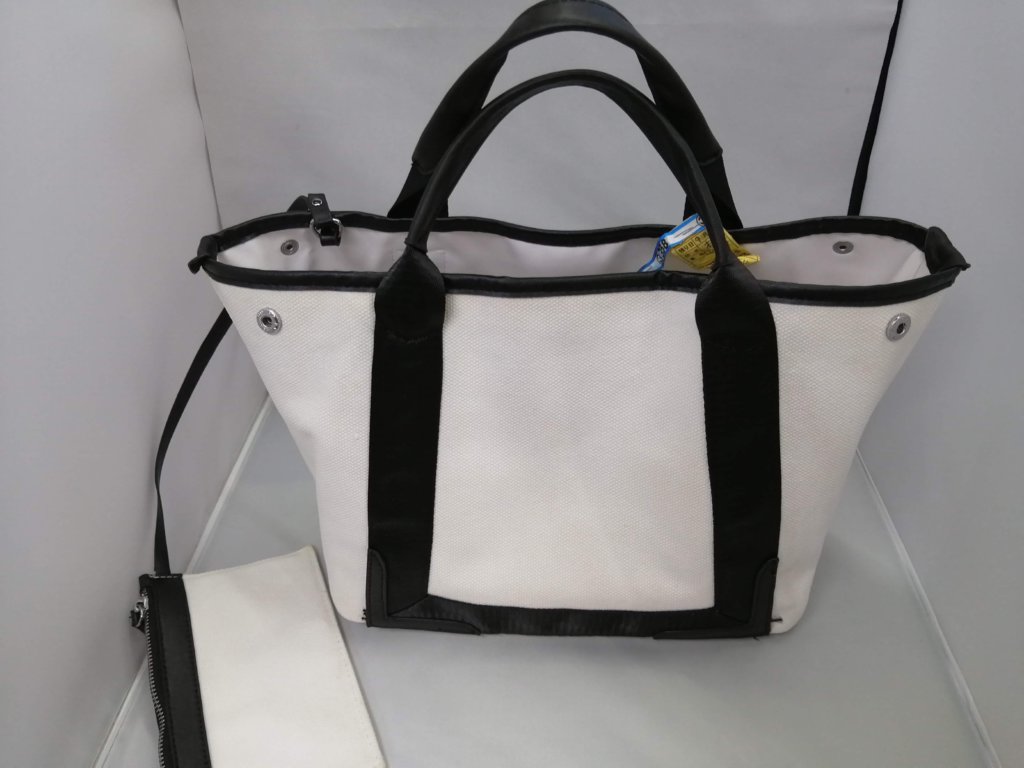 バレンシアガトートバッグ